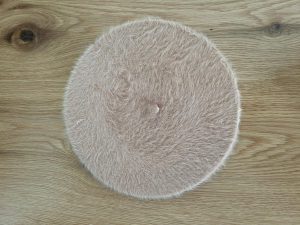 ברט אנגורה חום בהיר